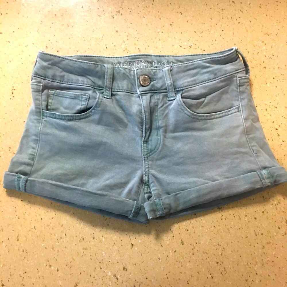 American Eagle midi super stretch jean shorts size 4